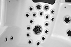 WANNA ZEWNĘTRZNA Z HYDROMASAŻEM AQUAPEUTIC 1513 6-osobowa 240x240x98 cm