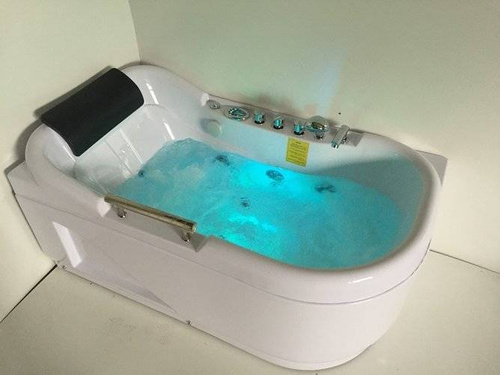 WANNA SPA Z HYDROMASAŻEM JACUZZI AQUAPEUTIC AQ-1683, 1-osobowa 140x80x66cm lewa