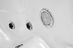 WANNA ZEWNĘTRZNA Z HYDROMASAŻEM AQUAPEUTIC 1662, 4-osobowa 200x200x80 cm, z obudową