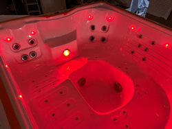 Wanna ogrodowa / zewnętrzna jacuzzi RAVON SPA GOLD