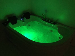 WANNA SPA Z HYDROMASAŻEM JACUZZI AQUAPEUTIC 162, 180x122x59 cm, prawa