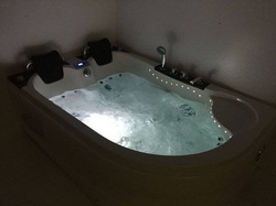 WANNA SPA Z HYDROMASAŻEM JACUZZI AQUAPEUTIC 162, 180x122x59 cm, prawa