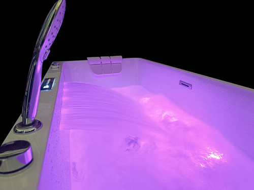 WANNA WOLNOSTOJĄCA Z HYDROMASAŻEM JACUZZI AQUAPEUTIC AQ-1801A PRESTIGE 1-osobowa 170 x 80 x 58 cm