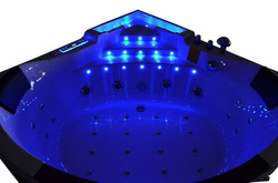 WANNA SPA Z HYDROMASAŻEM JACUZZI AQUAPEUTIC AQ-1678, 2-osobowa 150x150x62 cm