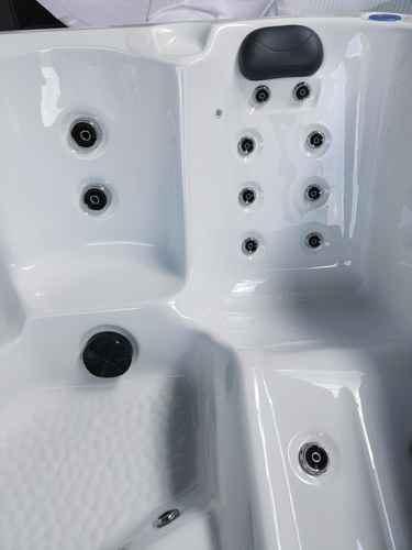 WANNA RAVON Imperial - Wanna ogrodowa / zewnętrzna jacuzzi