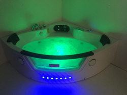 Wanna z hydromasażem narożna SPA AQ-1004 Turbo  2-osobowa, 152x152x56 cm