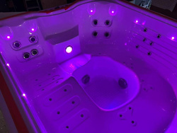 Wanna ogrodowa / zewnętrzna jacuzzi RAVON SPA GOLD