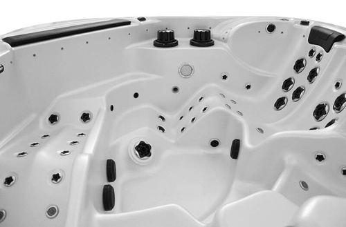 WANNA ZEWNĘTRZNA Z HYDROMASAŻEM AQUAPEUTIC 1513 6-osobowa 240x240x98 cm