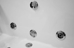 WANNA SPA Z HYDROMASAŻEM JACUZZI AQUAPEUTIC AQ-812, 2-osobowa 180x120x61cm