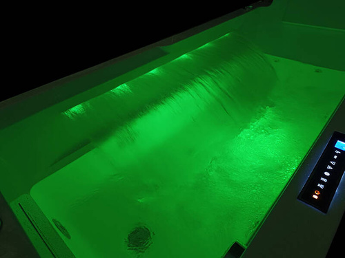 WANNA WOLNOSTOJĄCA Z HYDROMASAŻEM JACUZZI AQUAPEUTIC 1802 A, 170x78x60 cm