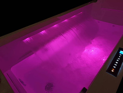 WANNA WOLNOSTOJĄCA Z HYDROMASAŻEM JACUZZI AQUAPEUTIC 1802 A, 170x78x60 cm