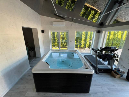 Wanna ogrodowa / zewnętrzna jacuzzi RAVON SPA GOLD