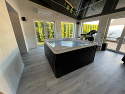 Wanna ogrodowa / zewnętrzna jacuzzi RAVON SPA GOLD