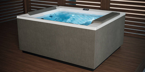 Wanna z hydromasażem Novellini Divina L Outdoor SPA Standard 6X, 3-OSOBOWA, 185x160x85 cm, bez obudowy