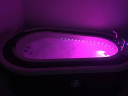 WANNA SPA Z HYDROMASAŻEM JACUZZI AQUAPEUTIC 183 208x135x67cm, bez obudowy
