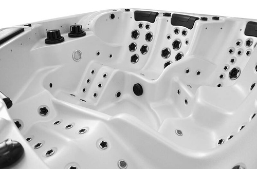 WANNA ZEWNĘTRZNA Z HYDROMASAŻEM AQUAPEUTIC 1513 6-osobowa 240x240x98 cm