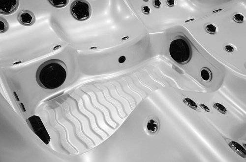 WANNA ZEWNĘTRZNA Z HYDROMASAŻEM AQUAPEUTIC 1662, 4-osobowa 200x200x80 cm, z obudową