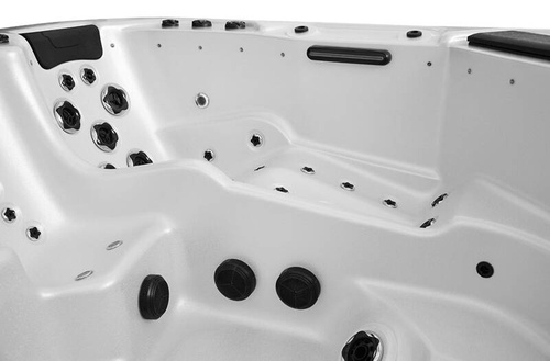 WANNA ZEWNĘTRZNA Z HYDROMASAŻEM AQUAPEUTIC 1513 6-osobowa 240x240x98 cm