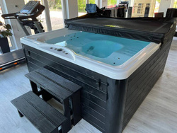 Wanna ogrodowa / zewnętrzna jacuzzi RAVON SPA GOLD