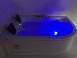 Wanna łazienkowa SPA z hydromasażem MO-631 PLUS, 2-osobowa 180x120x66cm lewa