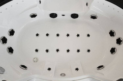 WANNA SPA Z HYDROMASAŻEM JACUZZI AQUAPEUTIC 1060, 2-osobowa 154x154x69 cm