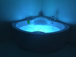WANNA Z HYDROMASAŻEM NAROŻNA JACUZZI AQUAPEUTIC AQ-636, 2-osobowa 135x135x60 cm