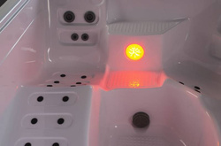 Wanna ogrodowa / zewnętrzna jacuzzi RAVON SPA 05