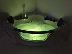 WANNA SPA Z HYDROMASAŻEM JACUZZI AQUAPEUTIC 1060, 2-osobowa 154x154x69 cm